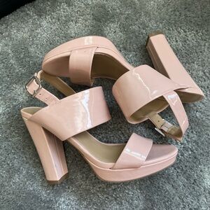Light pink REPORT block heels